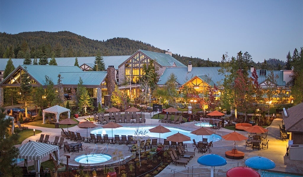 Tenaya Lodge