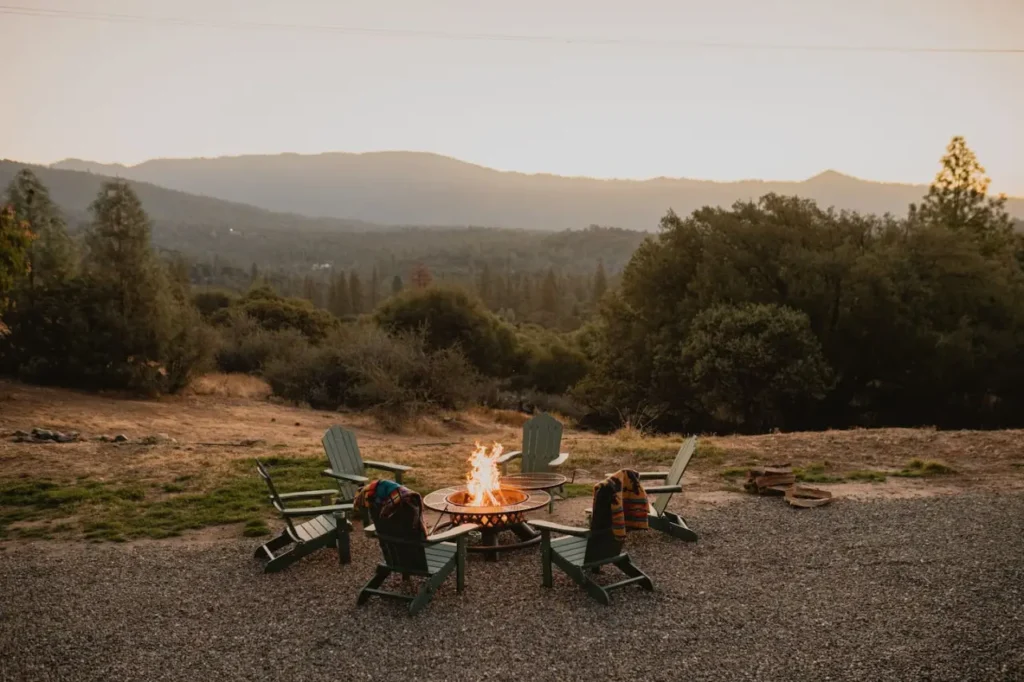 outdoor seating with fire pit